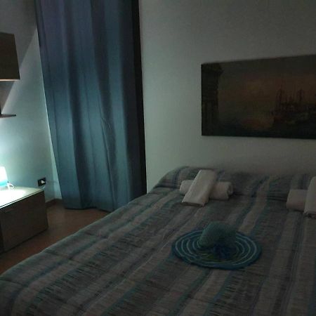 Apartament Al Cortile Di Maqueda Palermo Zewnętrze zdjęcie