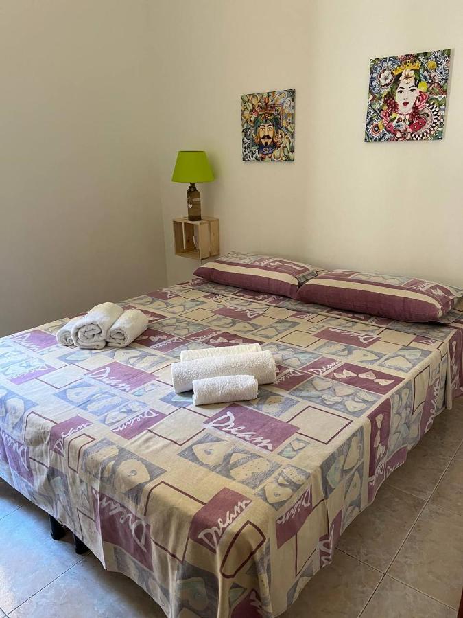 Apartament Al Cortile Di Maqueda Palermo Zewnętrze zdjęcie