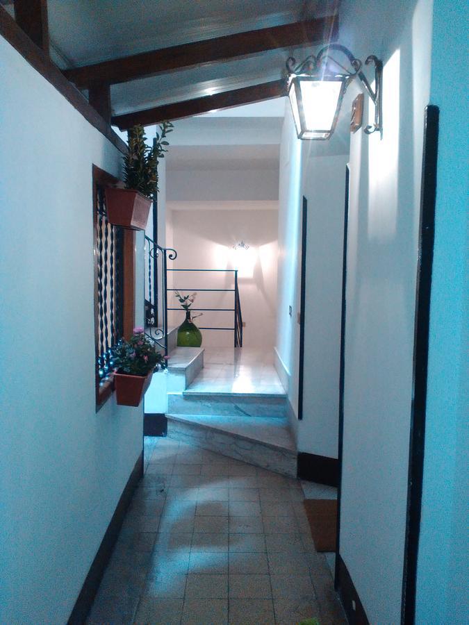 Apartament Al Cortile Di Maqueda Palermo Zewnętrze zdjęcie