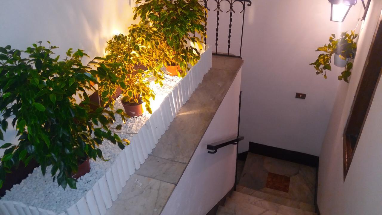 Apartament Al Cortile Di Maqueda Palermo Zewnętrze zdjęcie